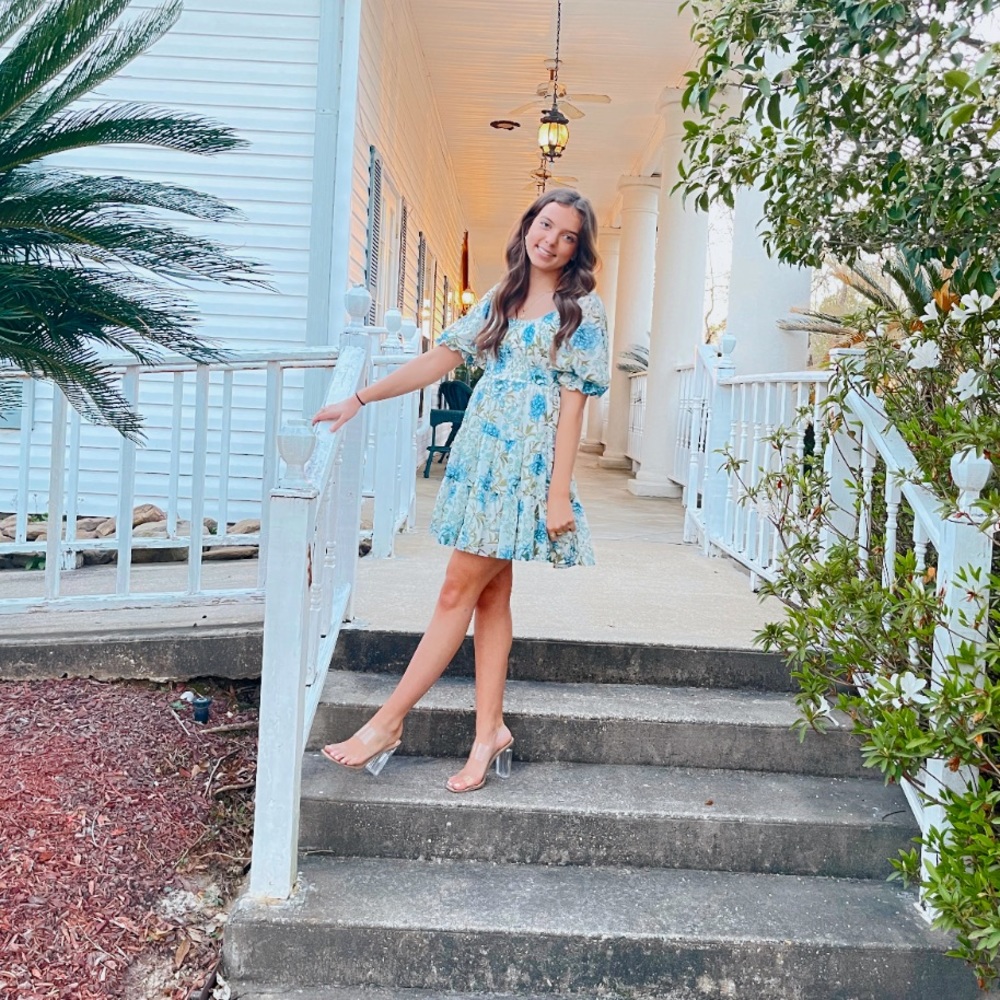 Blue and white floral dress. Size small. - Picture 3 of 3